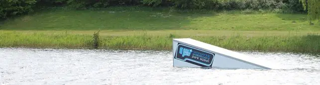 Süsel Seeparx Features Wakeboard Park - Kicker groß links